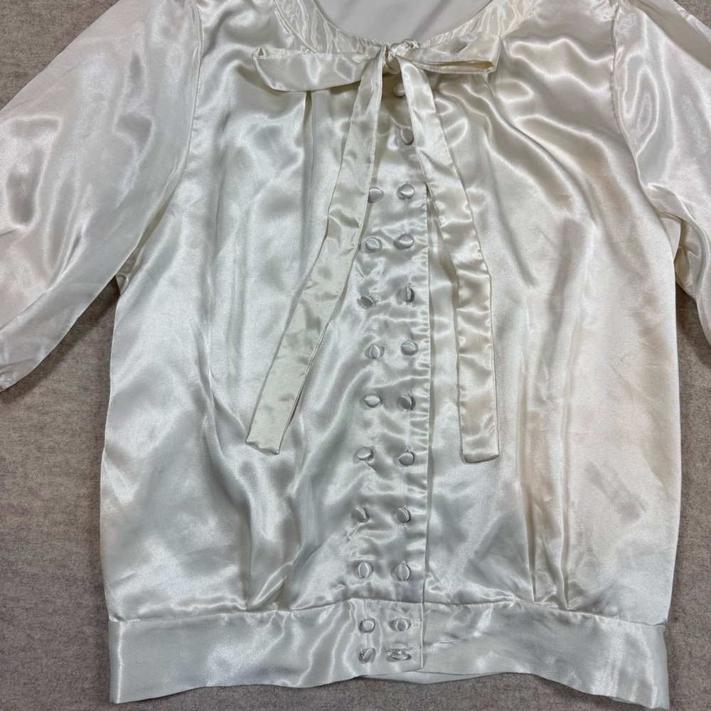 BCBGMaxAzria Cream Satin Blouse with Bow Detail - Picture 2 of 4